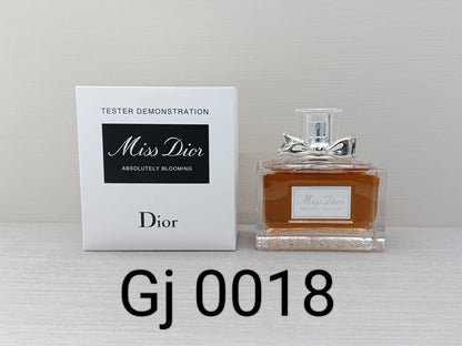 Tester Perfumes
40 dhs🪙🌨️

Zain211
♥️♥️♥️