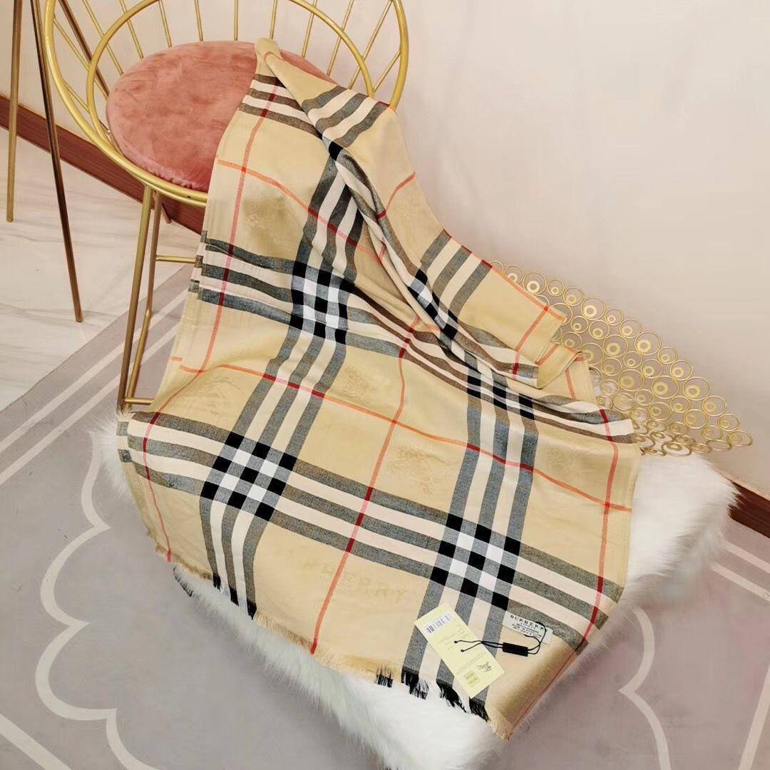 Cotton scarf 
45 dhs🪙💕

Zain93
♥️♥️♥️