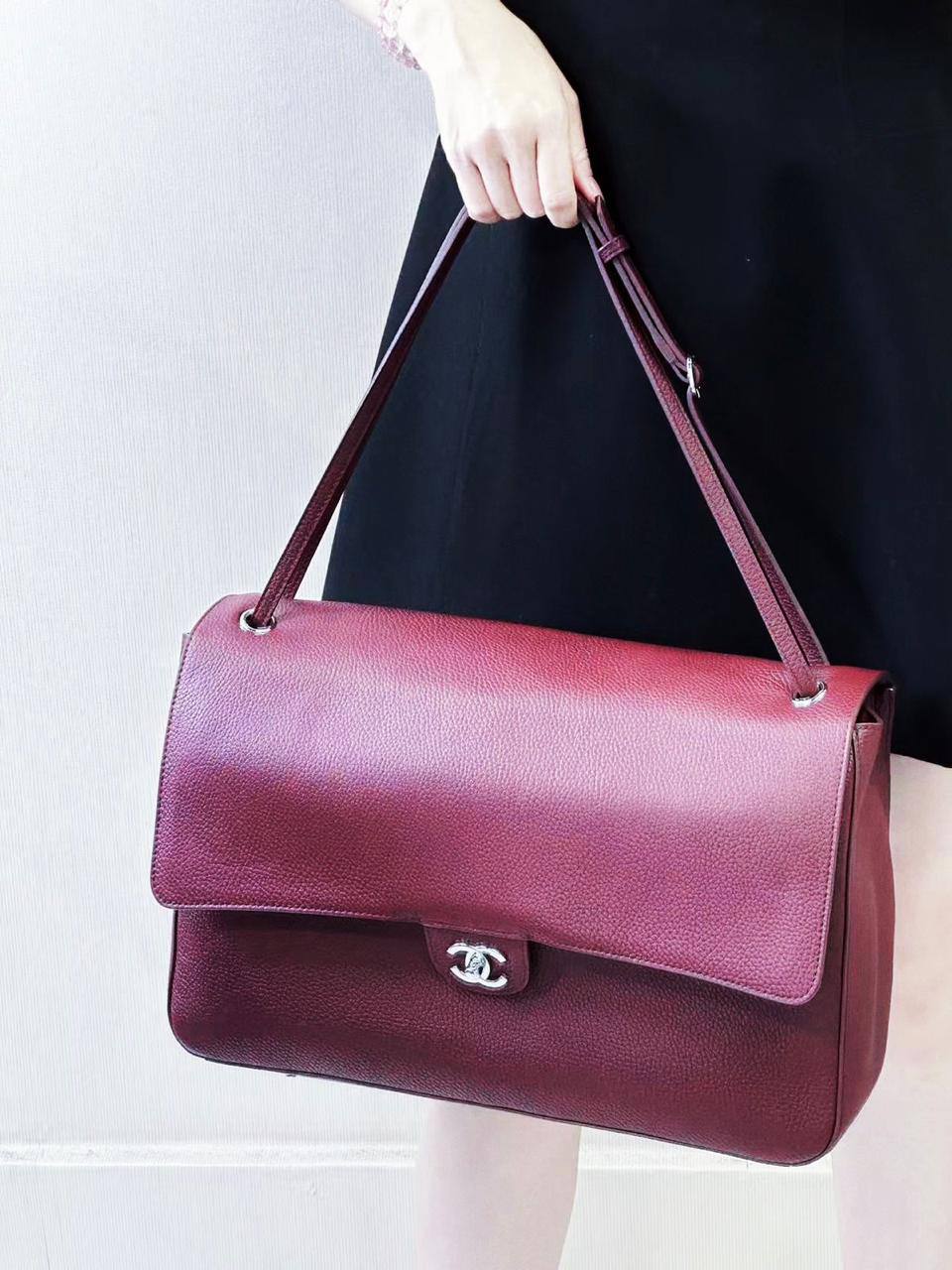 CHANEL
 COPY ONE 
38cm 
220 dhs🇦🇪🇦🇪

Zain295
♥️♥️♥️