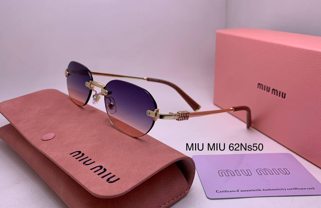 Miu Miu 
70 dhs🇦🇪

Zain126
♥️♥️♥️