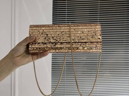 Jimmy Choo
120 dhs✅
with box

Zain26
♥️♥️♥️