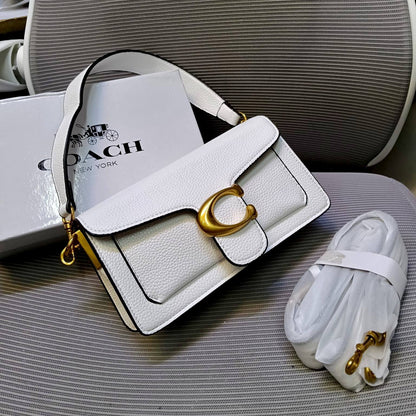 Coach

100 dhs🇦🇪

with box

size 22cm

Zain26
♥️♥️♥️