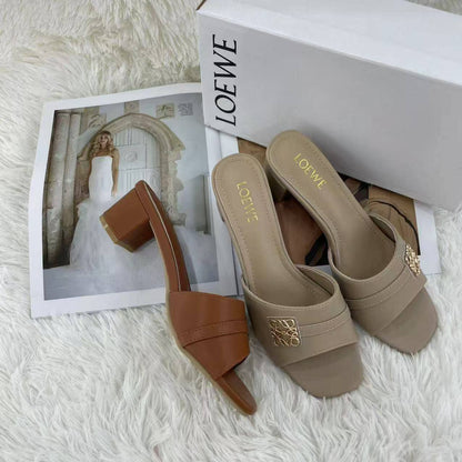 Loewe
60 dhs✅
Size 36-41

Zain232
♥️♥️♥️