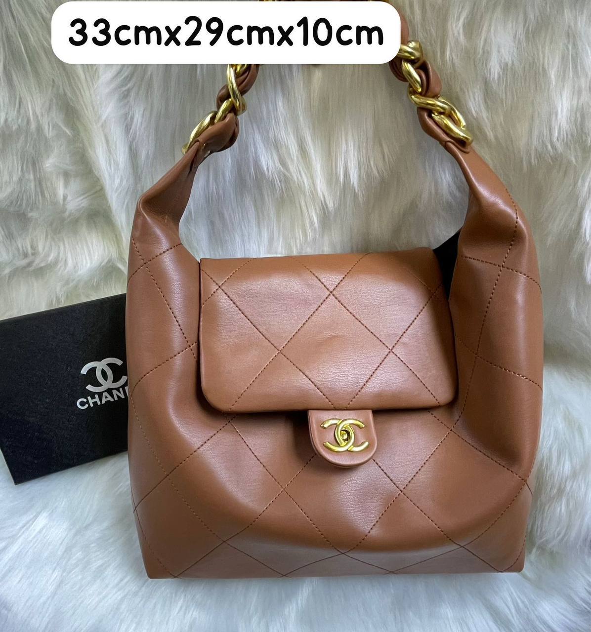 Chanel
110 dhs✅

Zain72
♥️♥️♥️