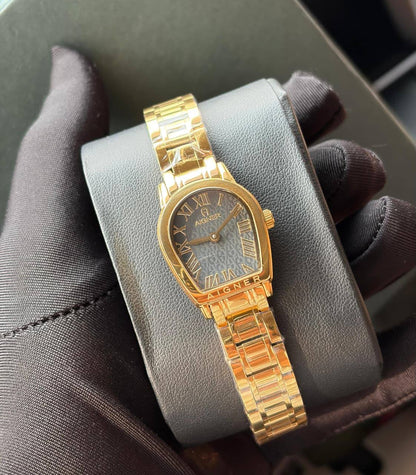 Aigner 
watch for ladies good quality 
260 dhs🌺

Zain59
♥️♥️♥️