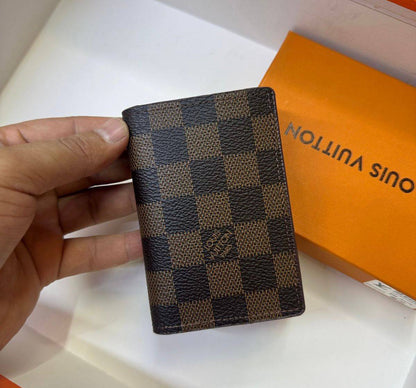 LV - Goyard 
Wallets 
With box 
🎁🎁🎁

30 dhs🇦🇪

Zain93
♥️♥️♥️