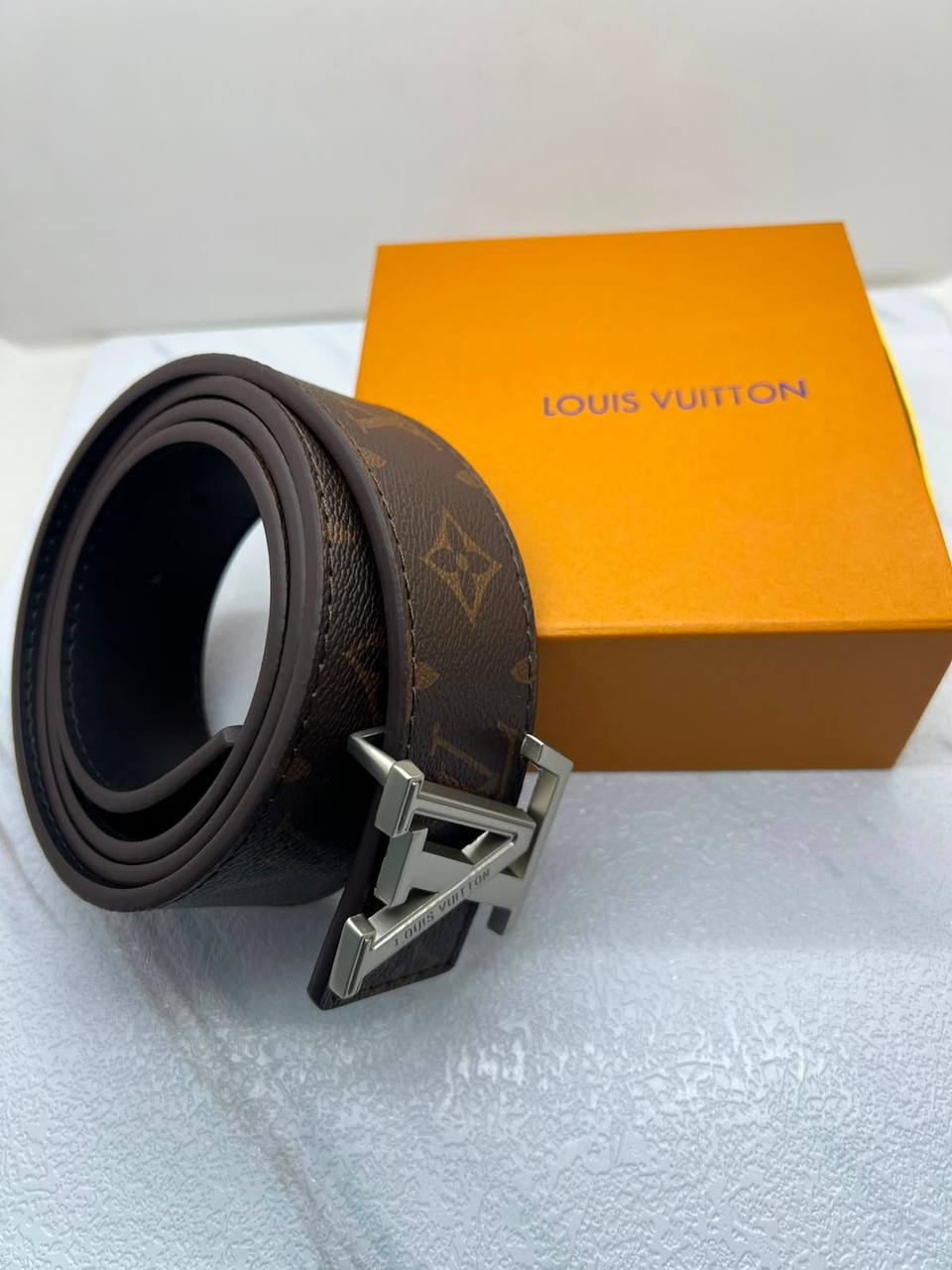 Belts
60 dhs🇦🇪🇦🇪

Zain182
♥️♥️♥️