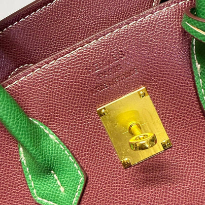 HERMES 
GOOD QUALITY 
120 dhs🇦🇪🇦🇪
SIZE: 30cm

Zain295
♥️♥️♥️
