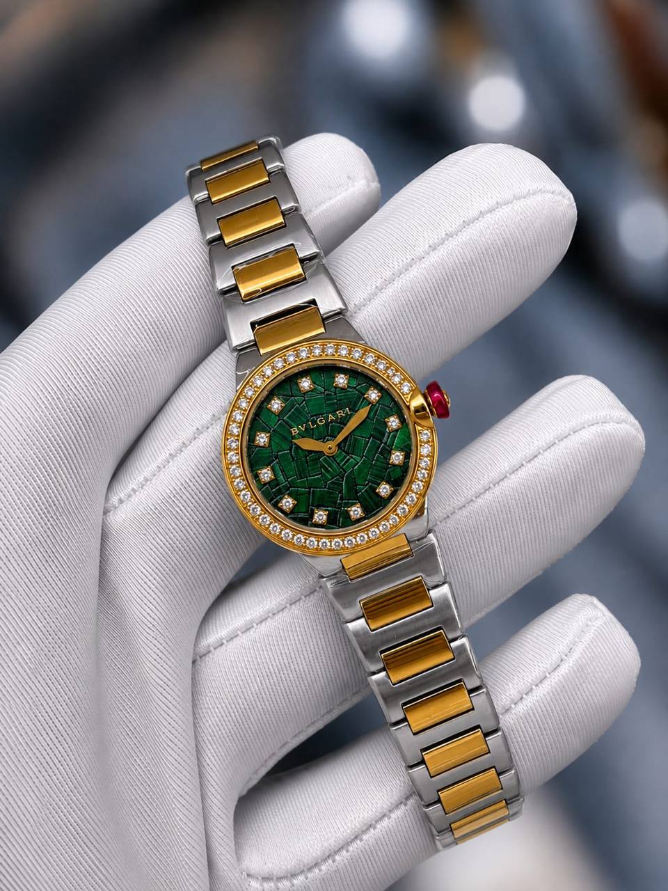 Bvlgari 
watch for ladies 
good quality 
320 dhs💓

Zain59
♥️♥️♥️