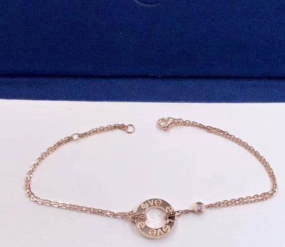 Cartier set
Necklace 
Bracelet 
Master Quality 💕

*80* AED normal box 📦

Zain48
♥️♥️♥️