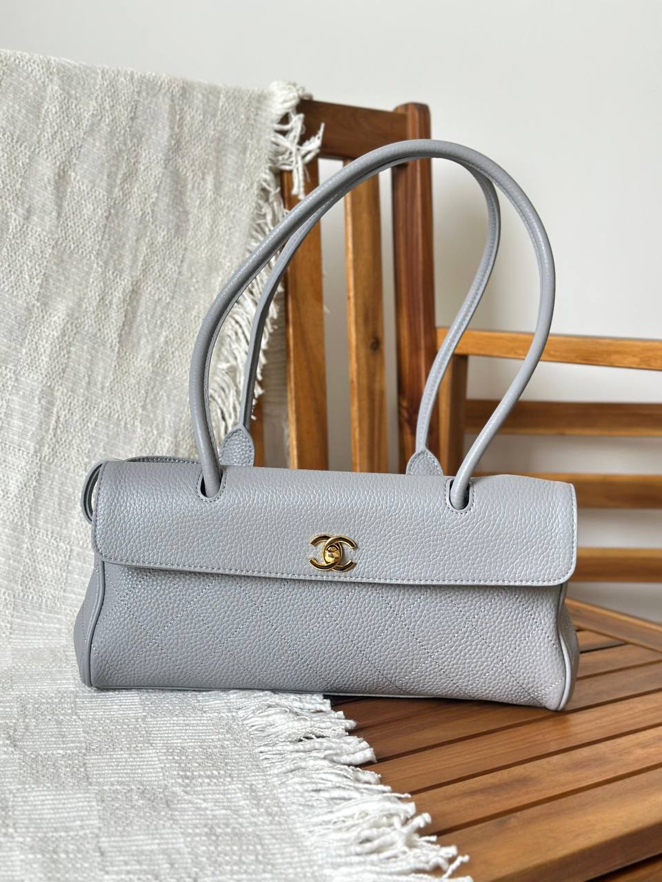 Chanel S26 Shopping Small Tote🥰
*Available In All Colors✅*
*VIP Quality✨*
For Price 👇 WhatsApp✅
0568585901 
0507557372
0552275751 Owner Zain 👌

Zain317
♥️♥️♥️