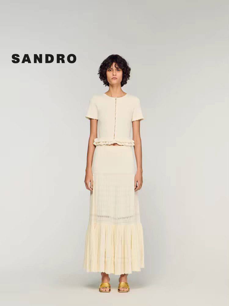 *New collections*                                                
SANDRO

Super Master quality

Sizes: S M L X

630 dhs🇦🇪🇦🇪

Zain308
♥️♥️♥️