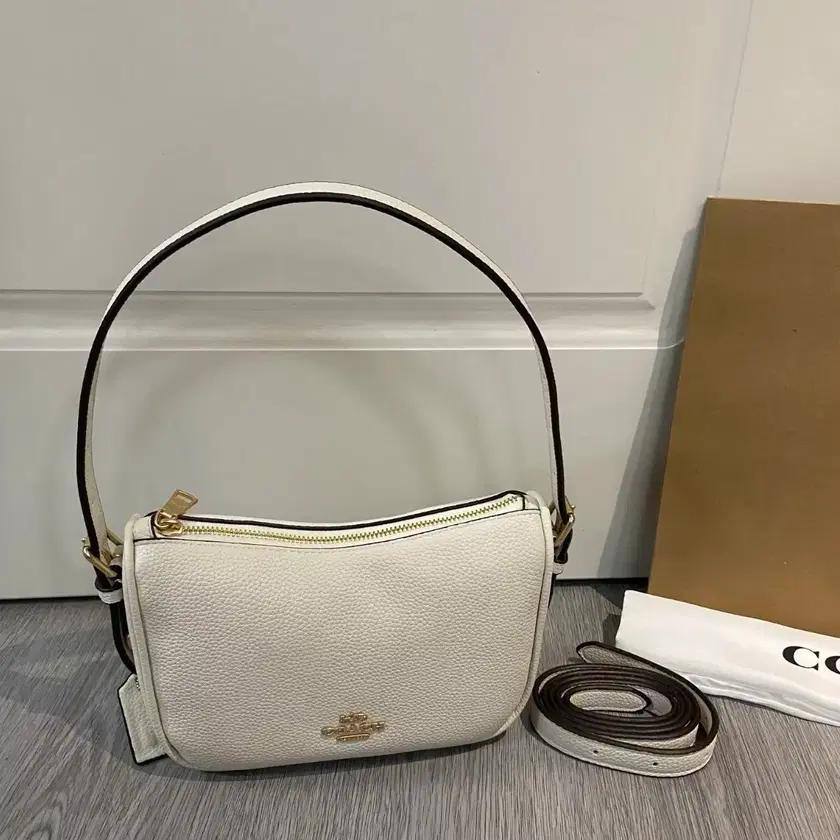 Coach Master Bags
For Price 👇 WTSP Text Zain 0568585901

Zain248
♥️♥️♥️