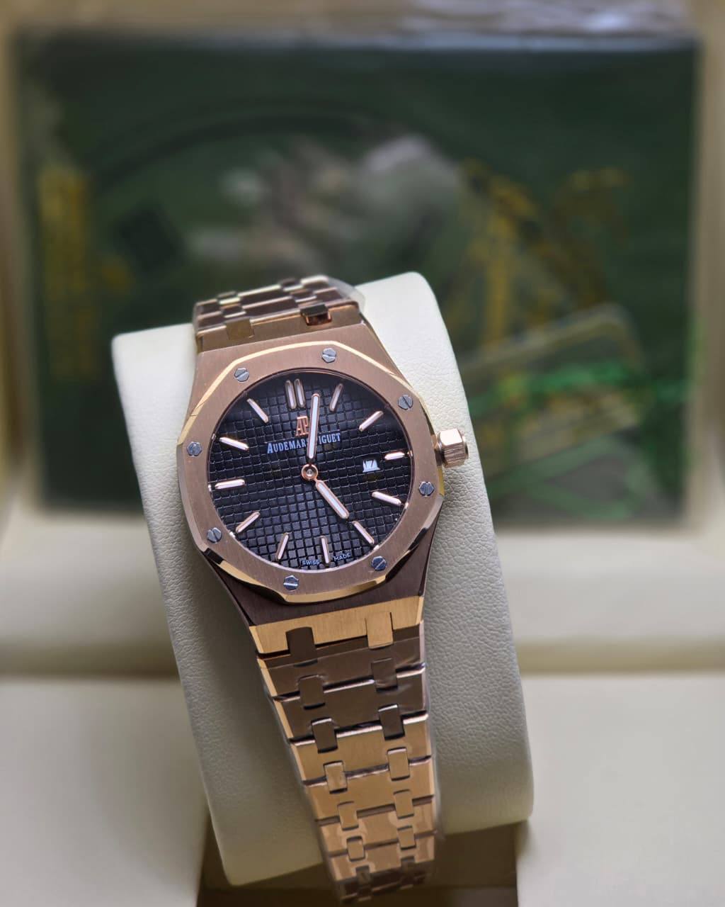 Ap Ladies 
Good quality
210 dhs🪙💚
*Battery*

Zain29
♥️♥️♥️