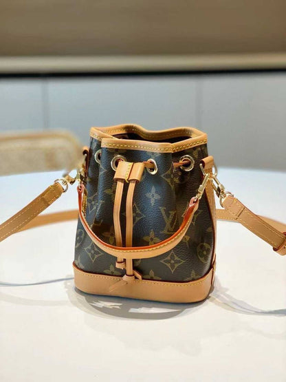 Master Bags
For Price 👇 WhatsApp✅
0568585901 
0507557372
0552275751 Owner Zain 👌

Zain314
♥️♥️♥️