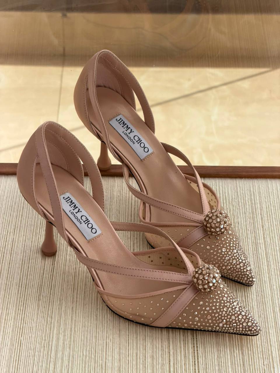 JIMMY CHOO 
QUALITY:SUPER MASTER 😍💥
450 dhs🇦🇪🇦🇪

Zain319
♥️♥️♥️