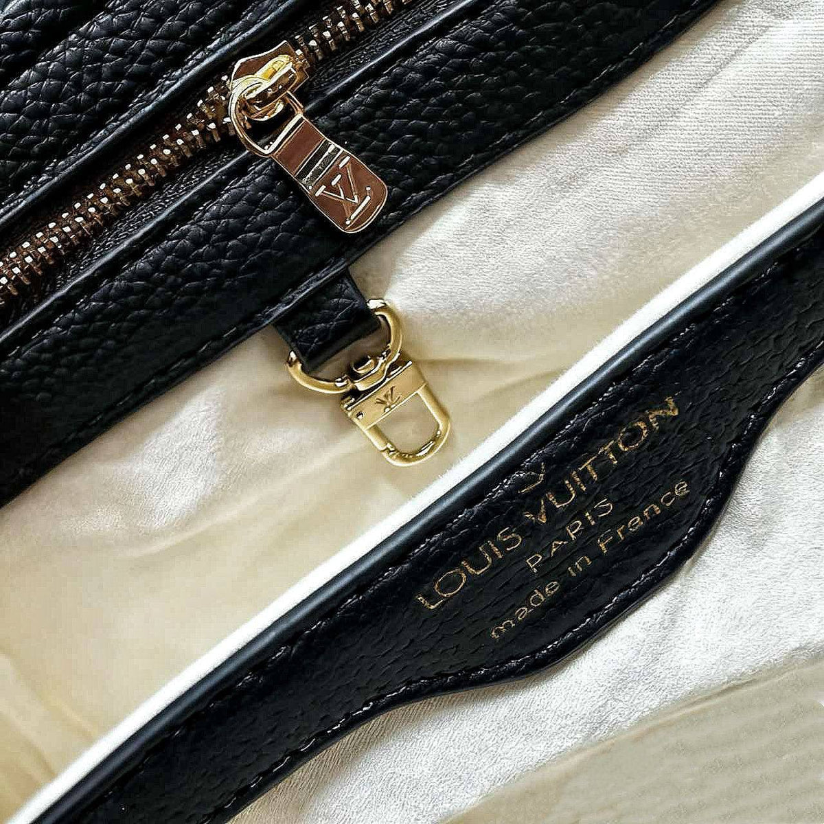 LOUIS VUITTON 

RESTOCK 

BIG SIZE 
GOOD QUALITY 
105 dhs🇦🇪🇦🇪

Zain295
Zain17
♥️♥️♥️