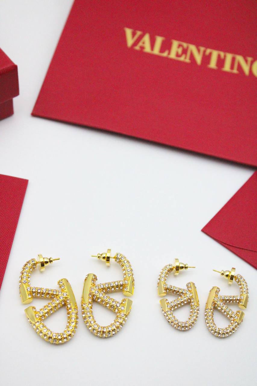 Master Earrings

Zain122

New Master Stock
For Price 👇 WTSP Text Zain 0568585901
0507557372

Zain122
♥️♥️♥️