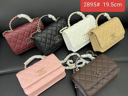 Chanel
100 dhs🇦🇪🇦🇪 
with box high quality20cm

Zain26
♥️♥️♥️