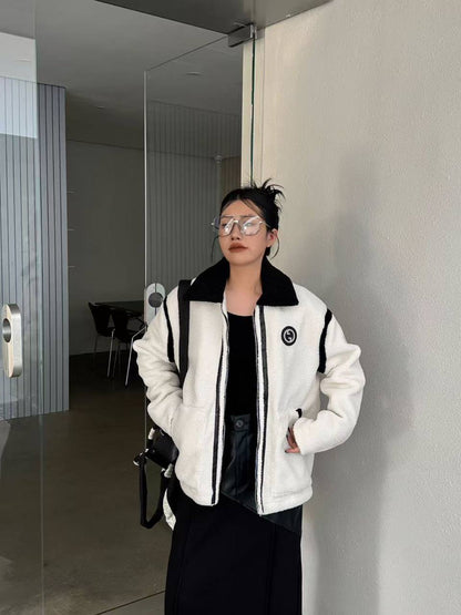 *New collections 💕💕    
280 dhs🪙💚
*good  quality  
*Sizes:S M L xl* 
*AVAILABL winter jacket

Zain231
♥️♥️♥️