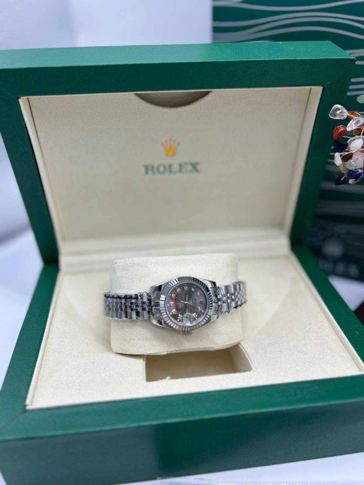 Rolex
Women ... ……28mm---🌹🌹🌹

290 dhs💓

Zain108
♥️♥️♥️