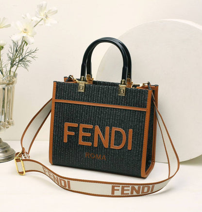 Fendi

Zain295
♥️♥️♥️
