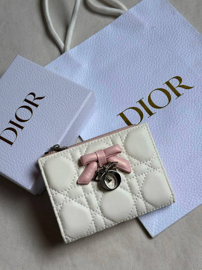 Dior

Super Master

320 dhs🇦🇪🇦🇪🇦🇪

Zain275
♥️♥️♥️