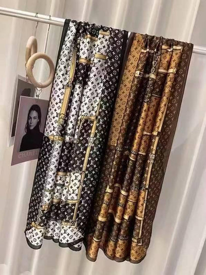 Winter scarf + Silk Scarf

45 dhs🪙🖤

Add Box 15 dhs🪙🖤

Zain93
♥️♥️♥️