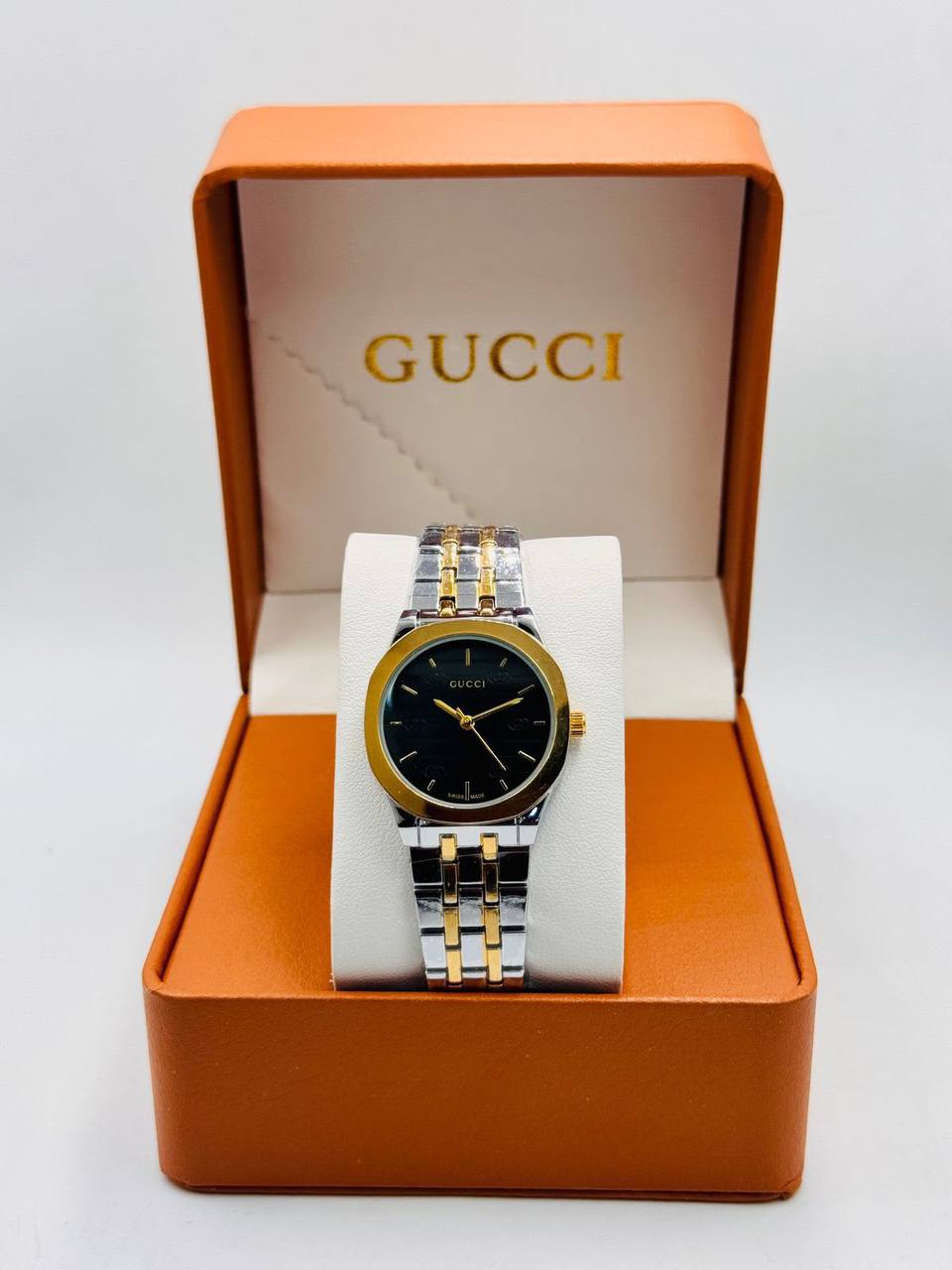 Gucci ladies 
55 dhs🇦🇪🇦🇪

Zain08
♥️♥️♥️