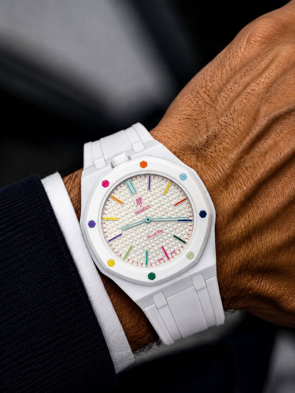 Swatch Royal pop good quality with box and papper bag and guarante card cataluck 
160 dhs🇦🇪🇦🇪
 ( BATTERY)

Zain59
♥️♥️♥️