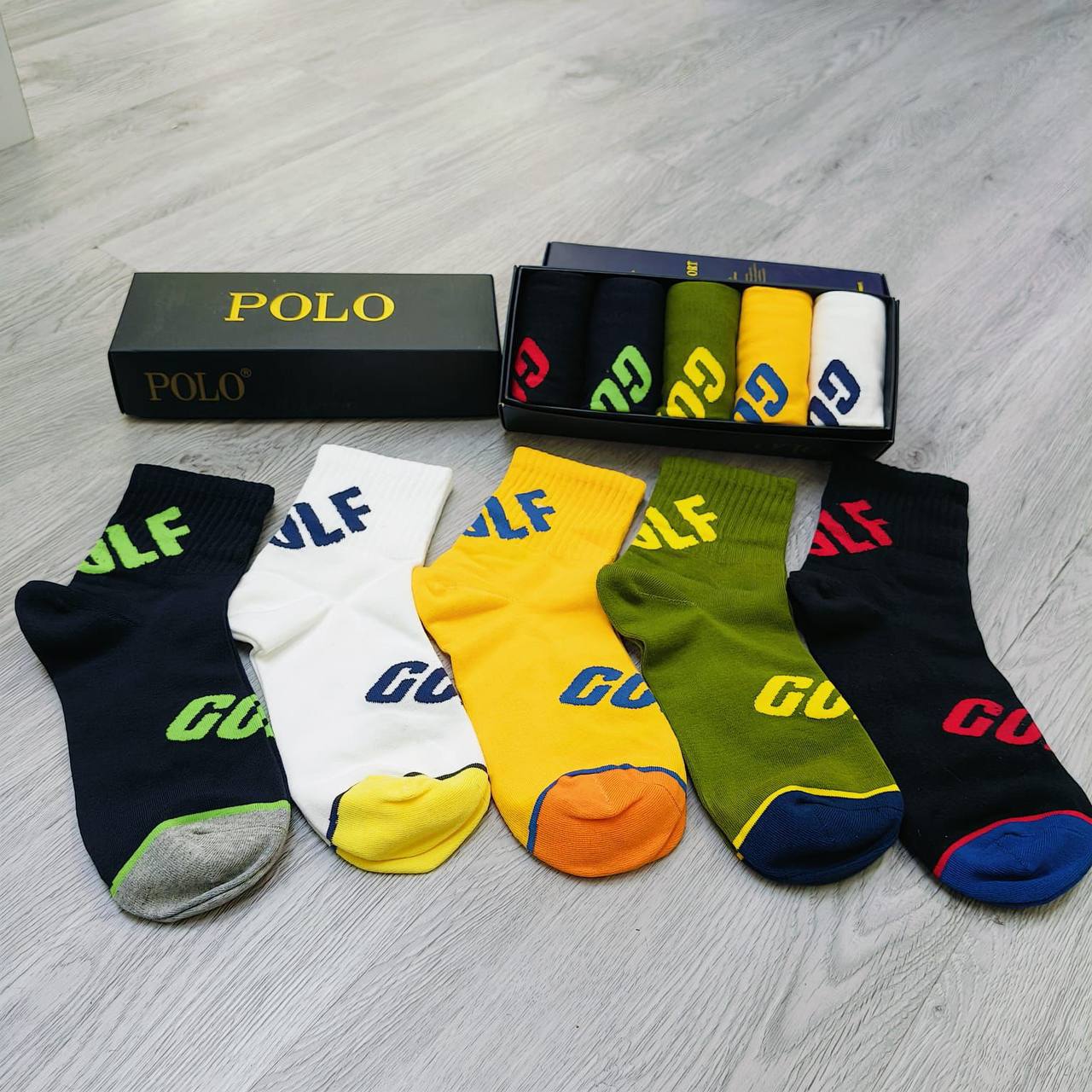 SOCKS 

WITHBOX 
🎁🎁🎁

35 dhs🪙🌺

Zain40
♥️♥️♥️