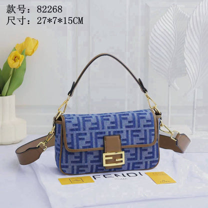 FENDI 
NEW CAME 
GOOD QUALITY 
100 dhs🇦🇪

Zain39
♥️♥️♥️