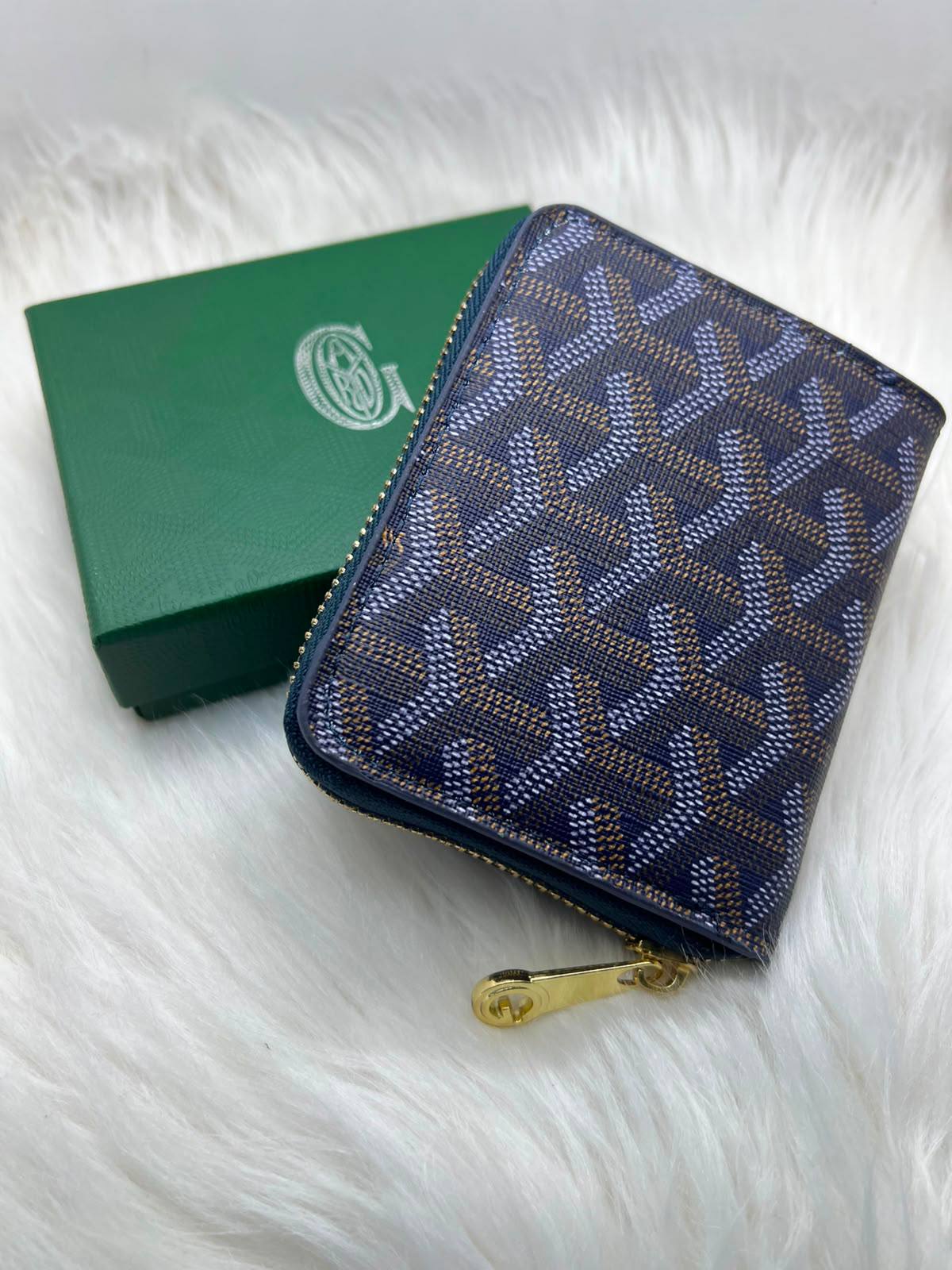Wallets
45 dhs✅

Zain182
♥️♥️♥️
