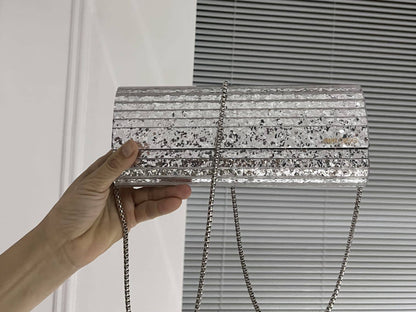 Jimmy Choo
120 dhs✅
with box

Zain26
♥️♥️♥️