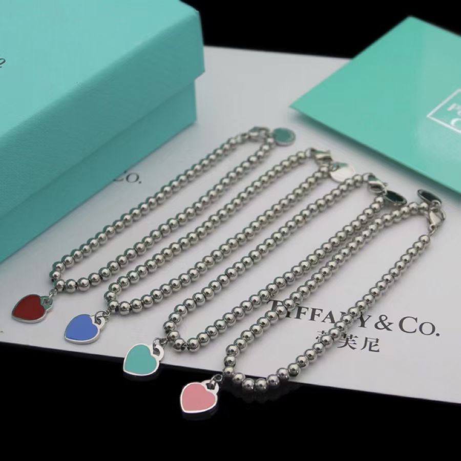 TIFFANY BRACELET
MASTER 💫✨
55 dhs🇦🇪🇦🇪 EACH WITH BOX AND PAPER BAG🛍️🎁

Zain89
♥️♥️♥️