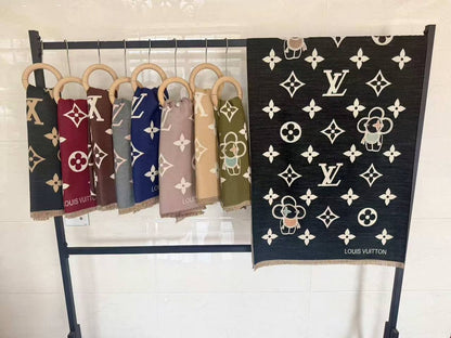 Scarf
45 dhs💓
High quality

Zain04
♥️♥️♥️