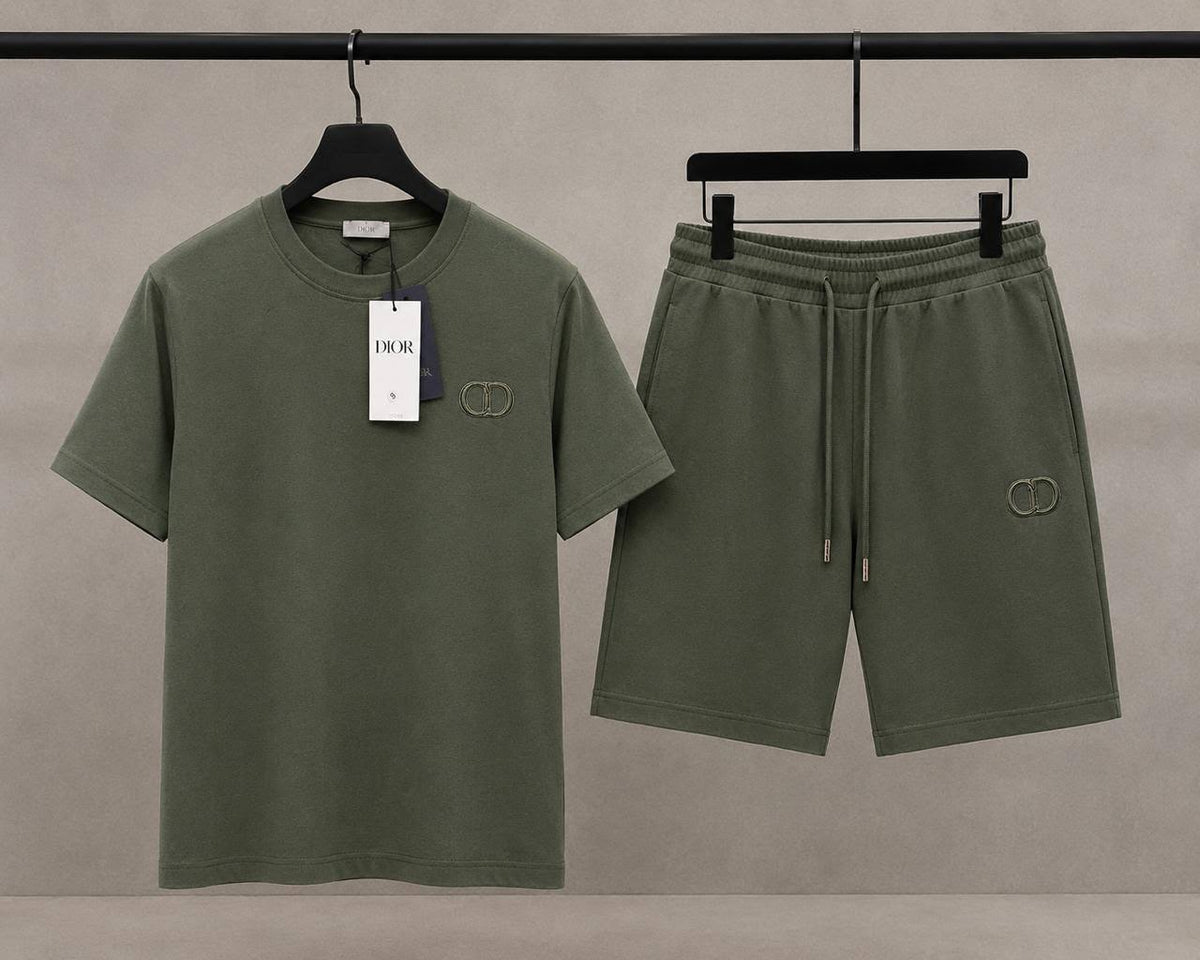 DIOR ❣️
SUPER MASTER QUALITY ✨
SIZE :S M L XL XXL
450 dhs🇦🇪🇦🇪

Zain327
♥️♥️♥️