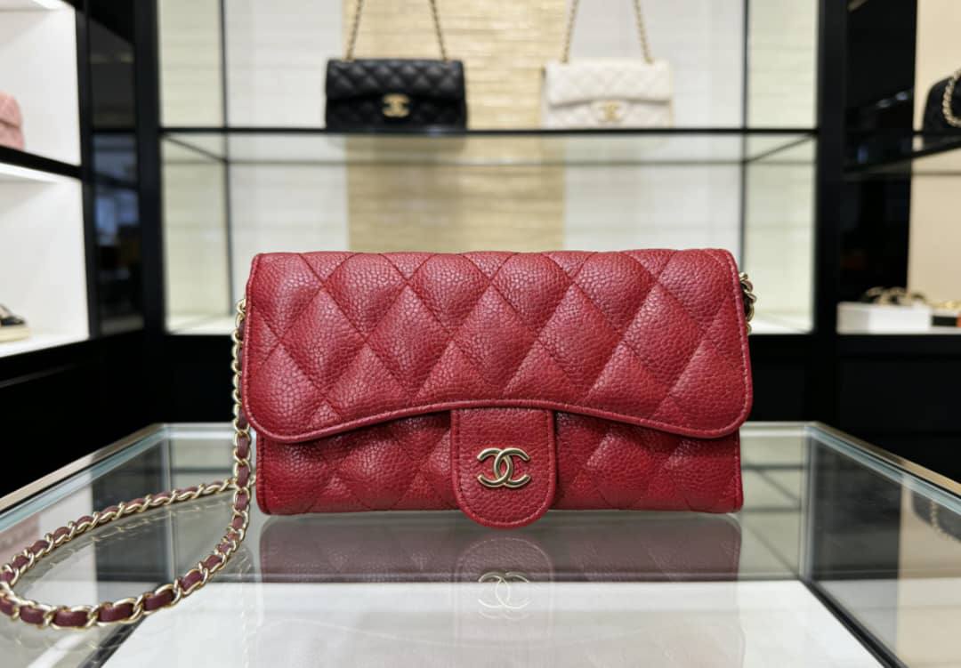 Chanel
75 dhs💓
with box
🎁🎁🎁

19/3/10

Zain07
♥️♥️♥️