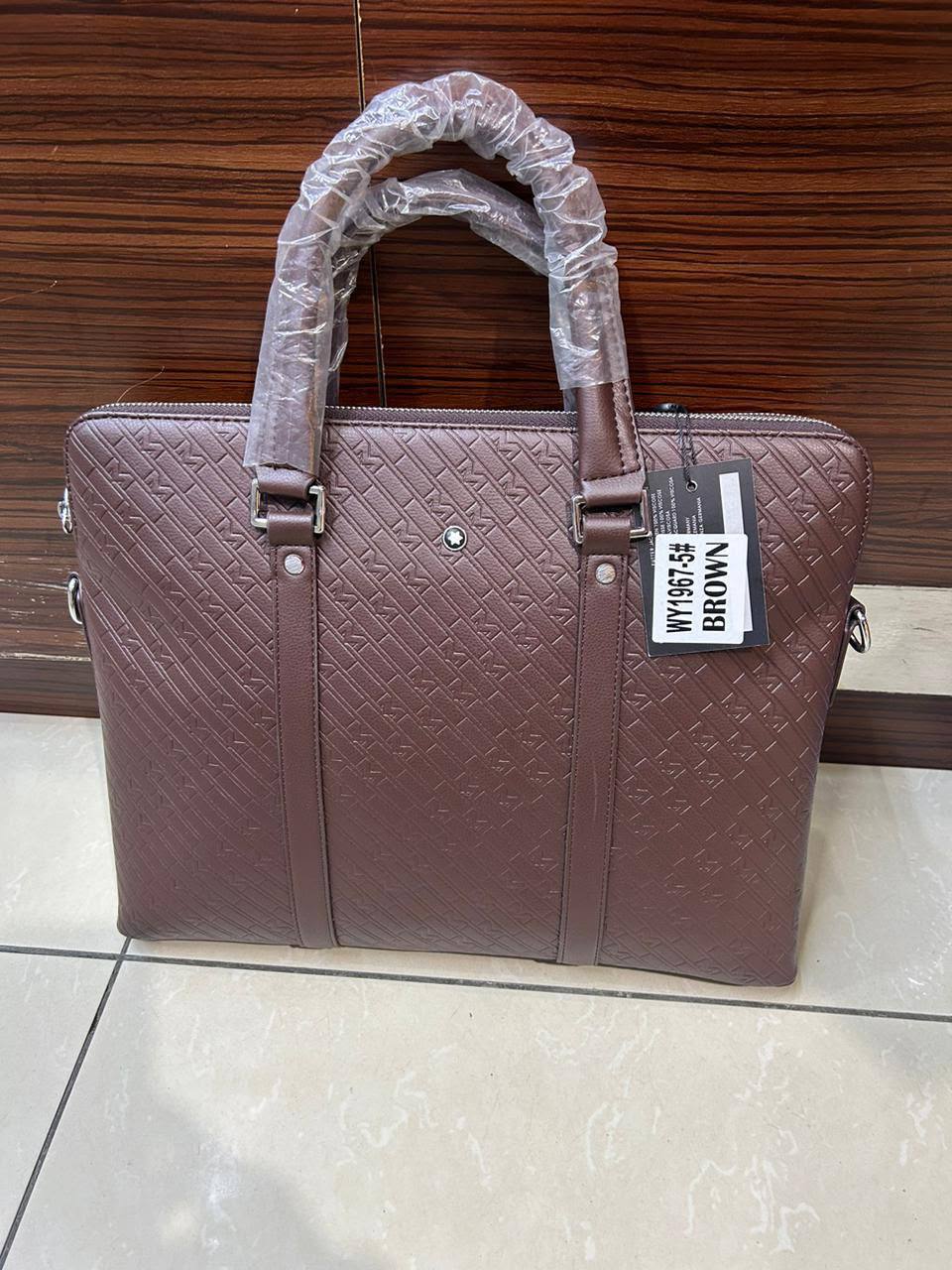 Laptob Bags
110 dhs✅

Zain190
♥️♥️♥️