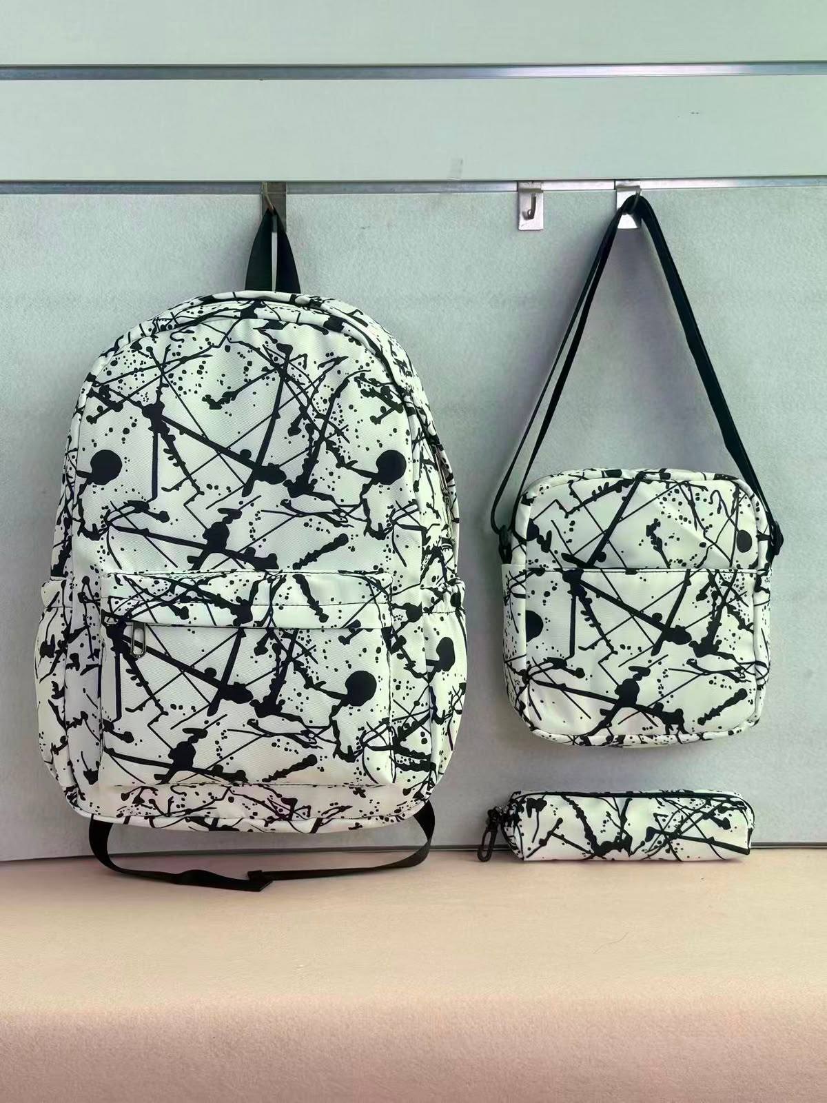 School bag 
75 dhs🇦🇪🇦🇪
Size 46*31 

Zain161
♥️♥️♥️