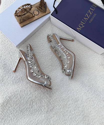Aquazzura 

Size. 36 to 41 

130 dhs🇦🇪🇦🇪

Zain80
♥️♥️♥️