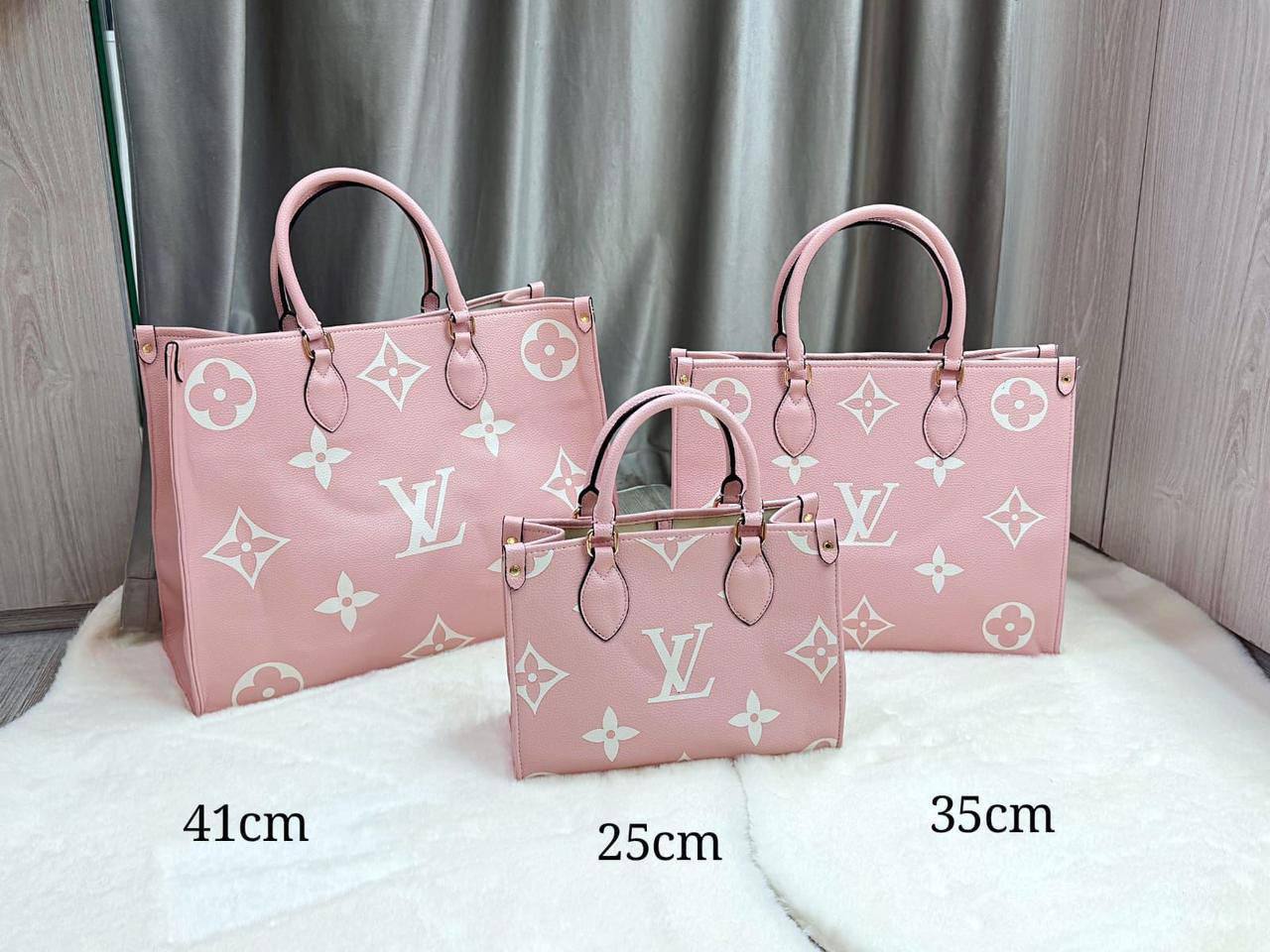 LV ᴏᴛɢ
ᴡɪᴛʜᴏᴜᴛ ʙᴏx
ʟᴇᴀᴛʜᴇʀ/ɢᴀᴍᴏsᴀ
sɪᴢᴇ:ᴄʜᴇᴄᴋ!!!
ᴘʀɪᴄᴇ:41ᴄᴍ 120 dhs✅
         :35ᴄᴍ 110 dhs✅
         :25ᴄᴍ 100 dhs✅

Zain56
♥️♥️♥️♥️