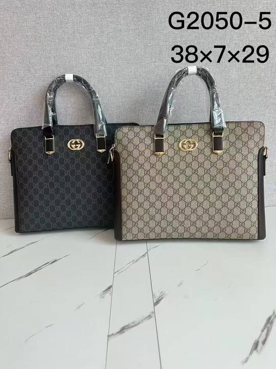 Laptop bags 
good quality 
110 dhs💓

Zain278
♥️♥️♥️