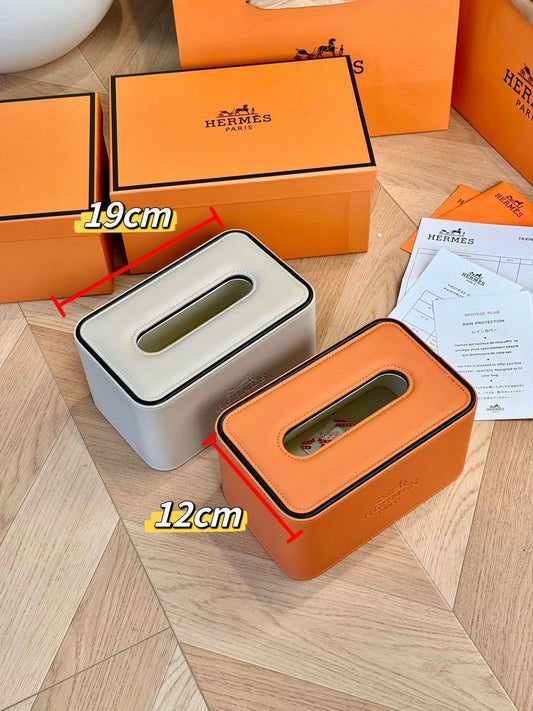 130 dhs

 With box
🎁🎁🎁

Zain205
♥️♥️♥️