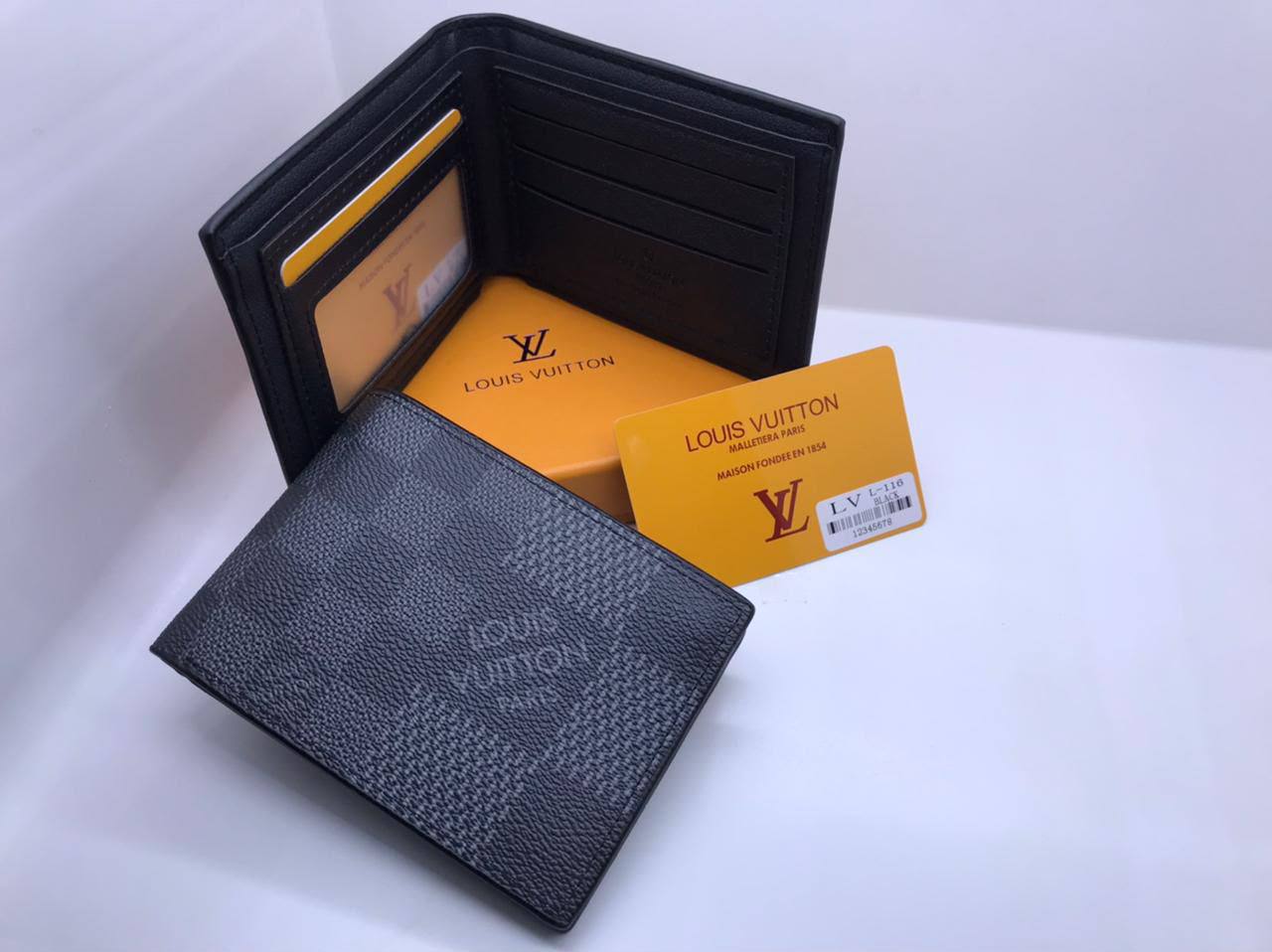 Wallets
55 dhs🇦🇪🇦🇪

Zain182
♥️♥️♥️