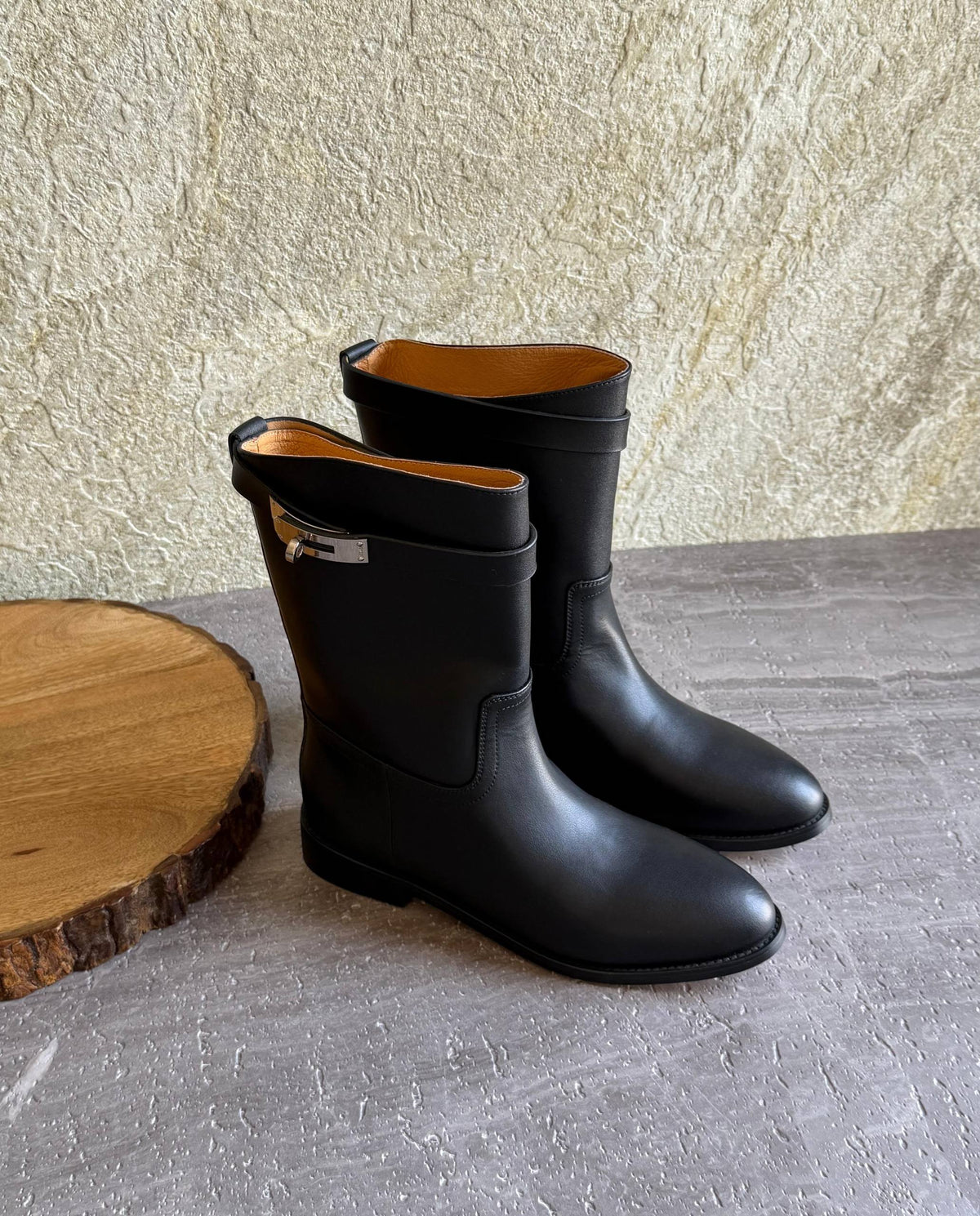 HERMES 🐎

SuperMaster Quality 💯
560 dhs🇦🇪🇦🇪

Size: 36-41 💥

Zain171
♥️♥️♥️