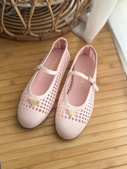 Prada
Super Master
𝗦𝗶𝘇𝗲 𝟯𝟲 𝘁𝗼𝗼 𝟰𝟭 
450 dhs💓

Zain303
♥️♥️♥️
