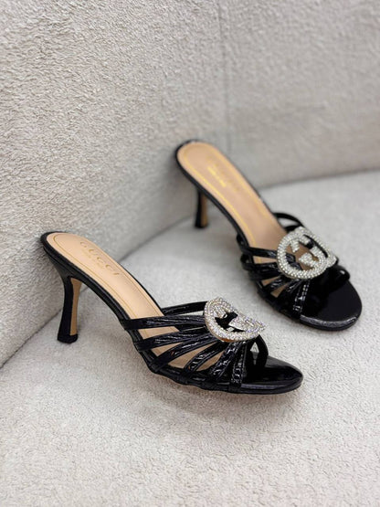 Gucci
120 dhs💛
Size 36-42

Zain55