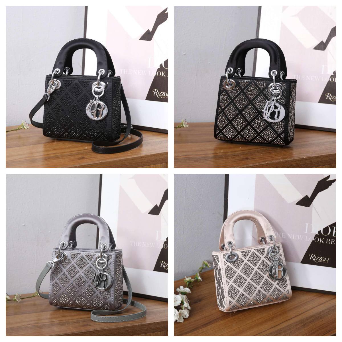 DIOR

best quality 
with box
130 dhs🇦🇪🇦🇪

size18CM

Zain290
♥️♥️♥️