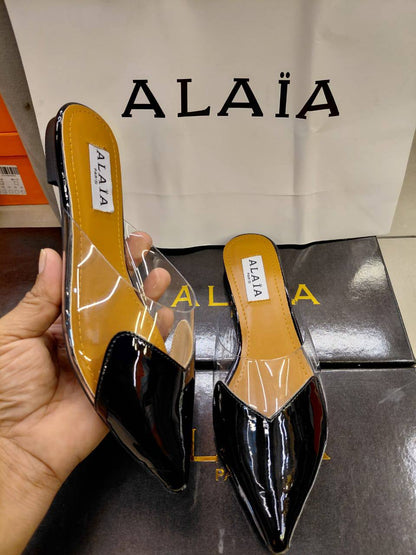 ALAIA  Slipper, 
High Quality 
New Arrived 

Size 36 To 41
105 dhs🇦🇪🇦🇪

Zain120
♥️♥️♥️